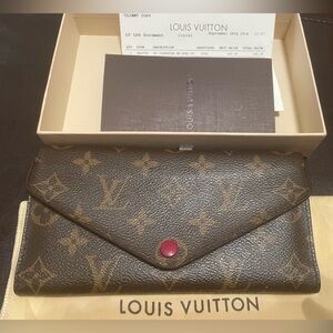 SOLD Louis Vuitton Josephine wallet EUC
M60708 NM